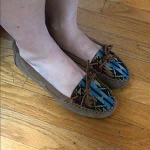 Minnetonka moccasins - Tribal
